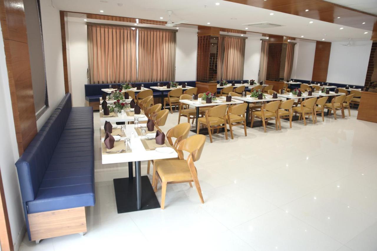 Lords Eco Inn, Ambaji Eksteriør billede