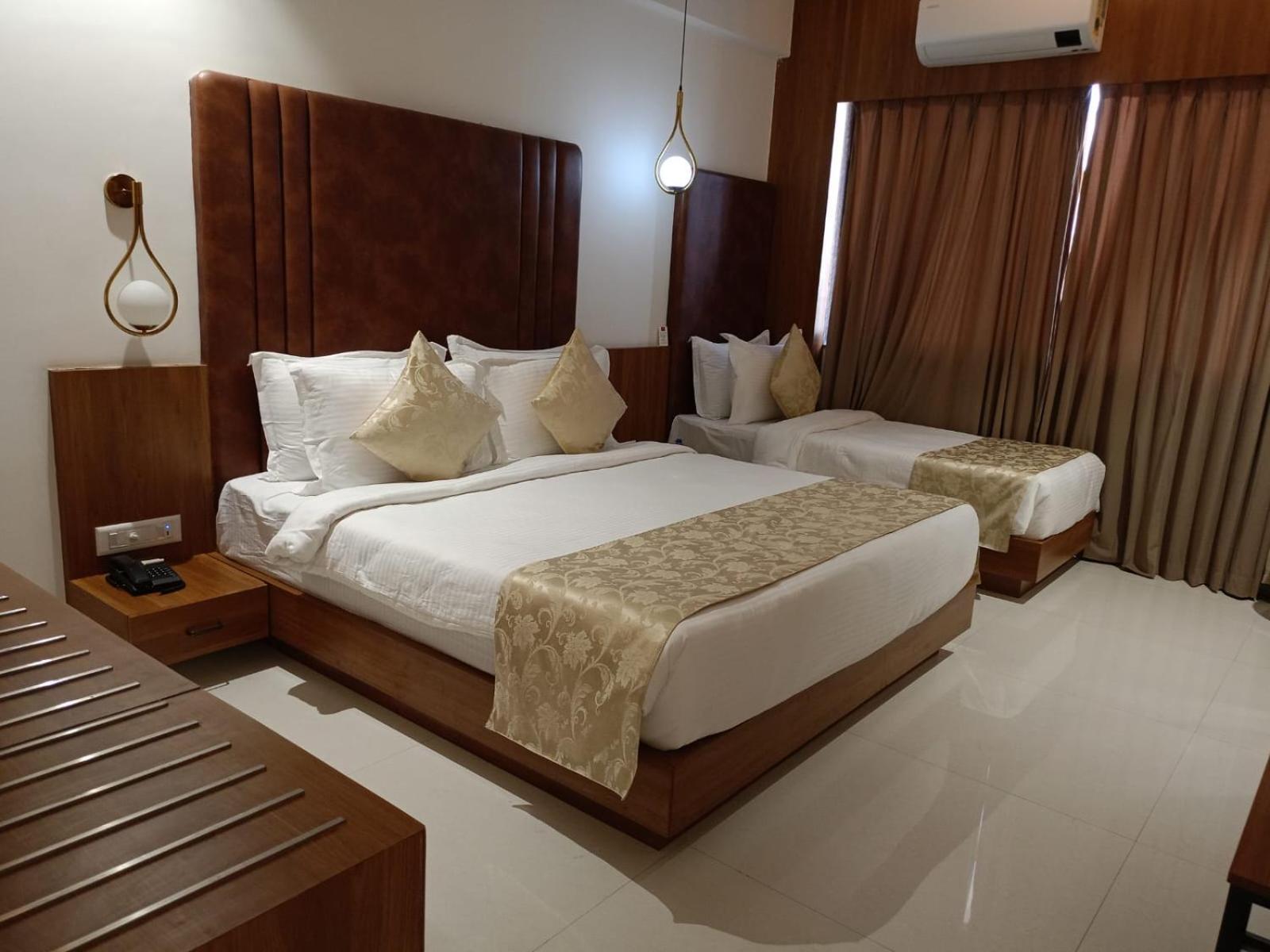 Lords Eco Inn, Ambaji Eksteriør billede